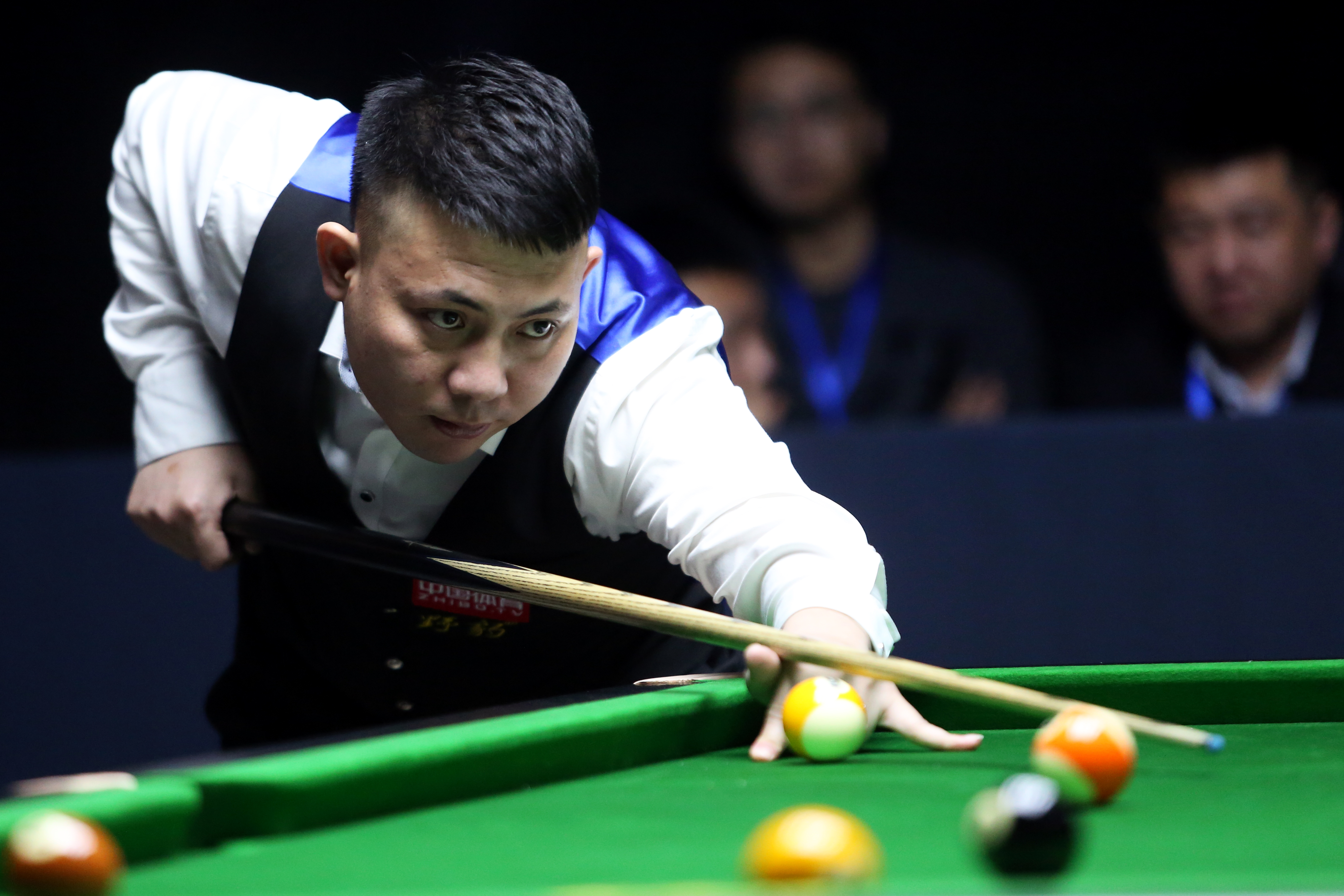 调整和角色 调整和角色