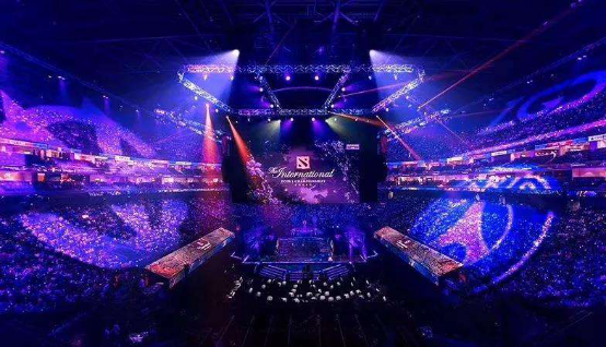 持竞争力的 持竞争力的